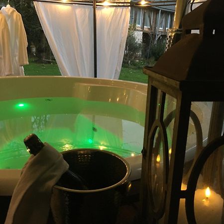Paradis Fleuri Et Son Bain Nordique Chaussy  Екстериор снимка